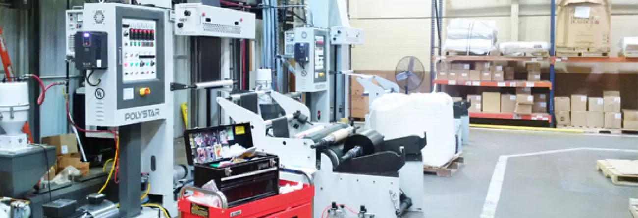Компактная экструзионная машина получения полиэтиленовой плёнки в США